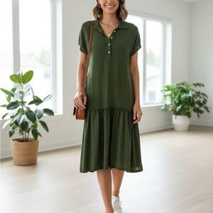 Elegant Green Button-Up Dress
